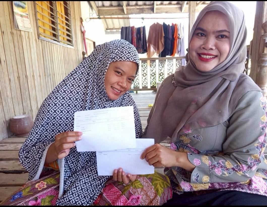 สกร.ระดับอำเภอแม่ลาน ลงพื้นที่มอบตารางสอบ แนะนำแนวทางการปฏิบัติ พร้อมเสริมกำลังใจนักศึกษาก่อนสอบปลายภาค