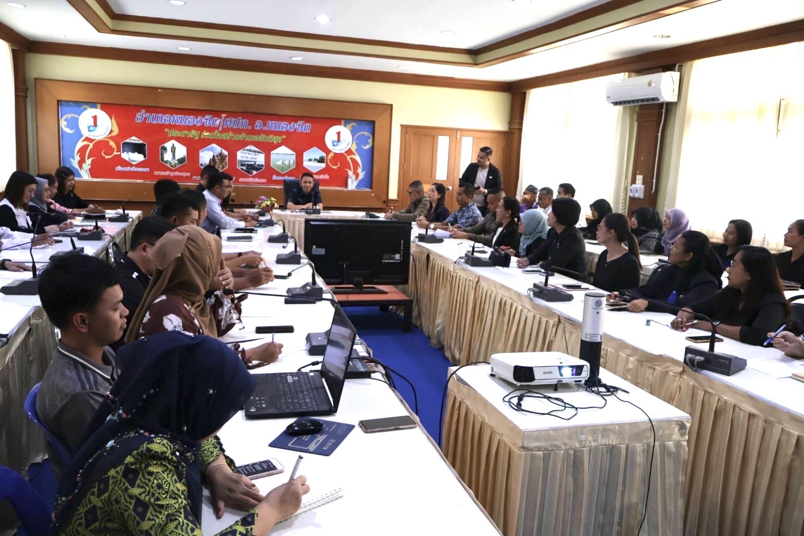 📌 สกร.ระดับอำเภอหนองจิก ร่วมประชุมหัวหน้าส่วนราชการ มุ่งบูรณาการงานเพื่อประชาชน ประจำเดือนมีนาคม 2569