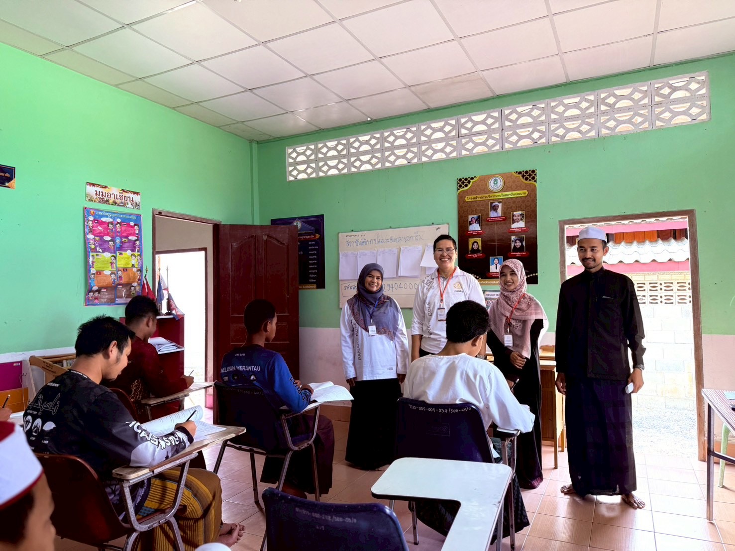 🤍🤍 สกร.ระดับอำเภอปะนาเระ ต้อนรับการตรวจเยี่ยมและให้กำลังใจ การดำเนินการสอบปลายภาคเรียนที่ 2 ปีการศึกษา 2568  🤍🤍