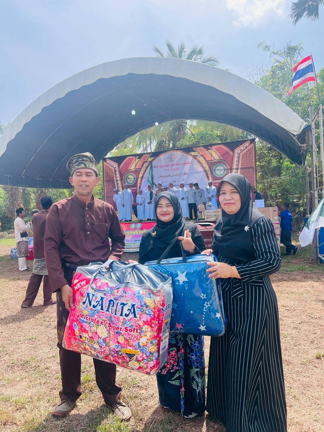 บุคลากร ศกร.ตำบลเตราะบอนเข้าร่วมเป็นเกียรติในงานพิธีเปิดโครงการตาดีกาสัมพันธ์ ประจำปี 2569
