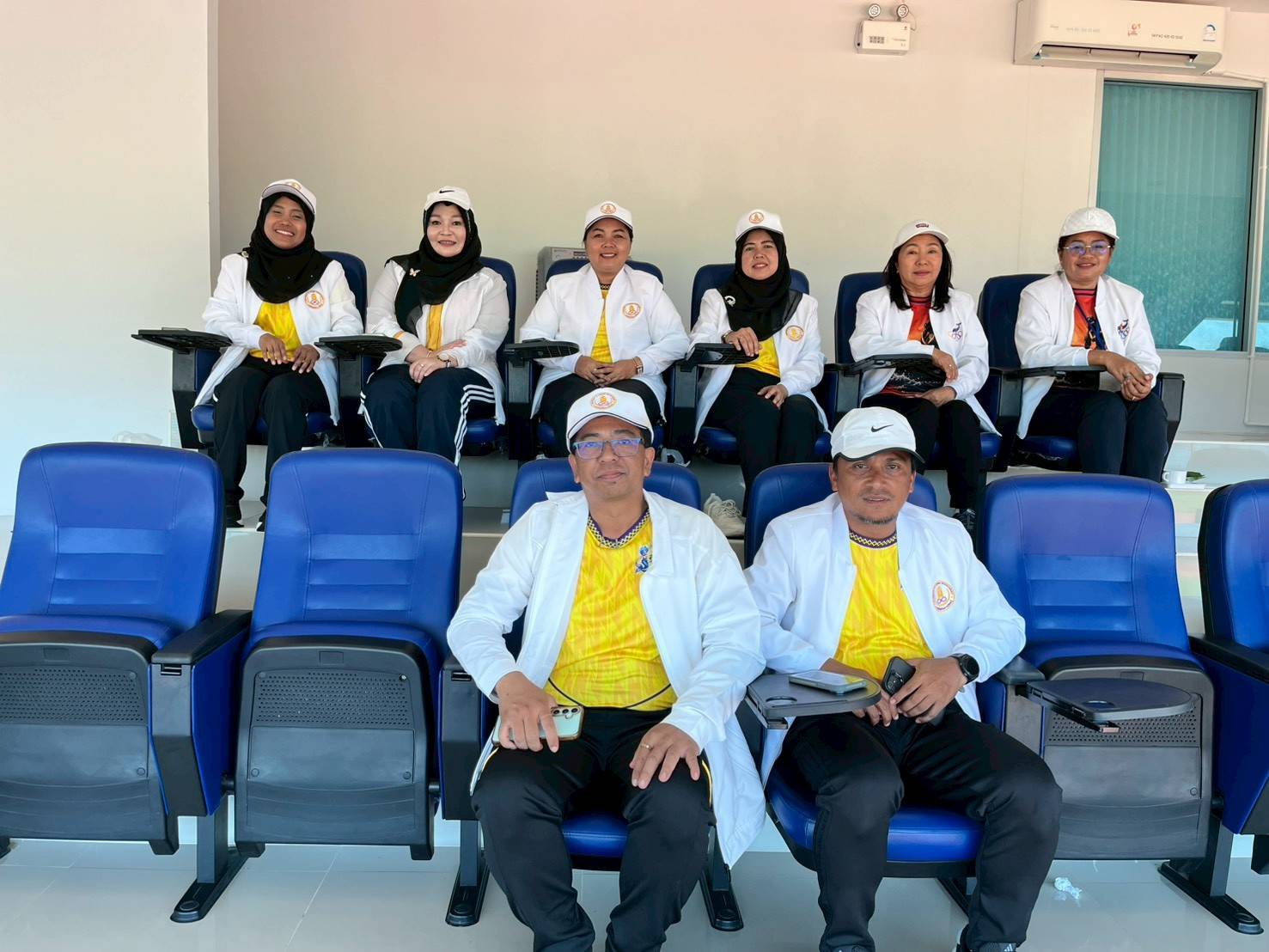 สกร.ระดับอำเภอไม้แก่น ร่วมเชียร์กีฬา ทุกประเภท จังหวัดปัตตานี ตัวแทนกลุ่มโซนชายแดนใต้