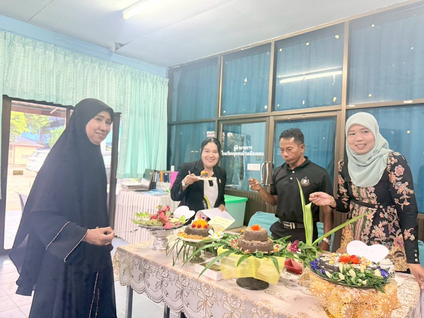 เข้าร่วม กิจกรรมอาซูรอสัมพันธ์ โรงเรียนชุมชนบ้านเมืองยอน และร่วมเป็นกรรมการตัดสินการแข่งขันกิจกรรมอาซูรอ