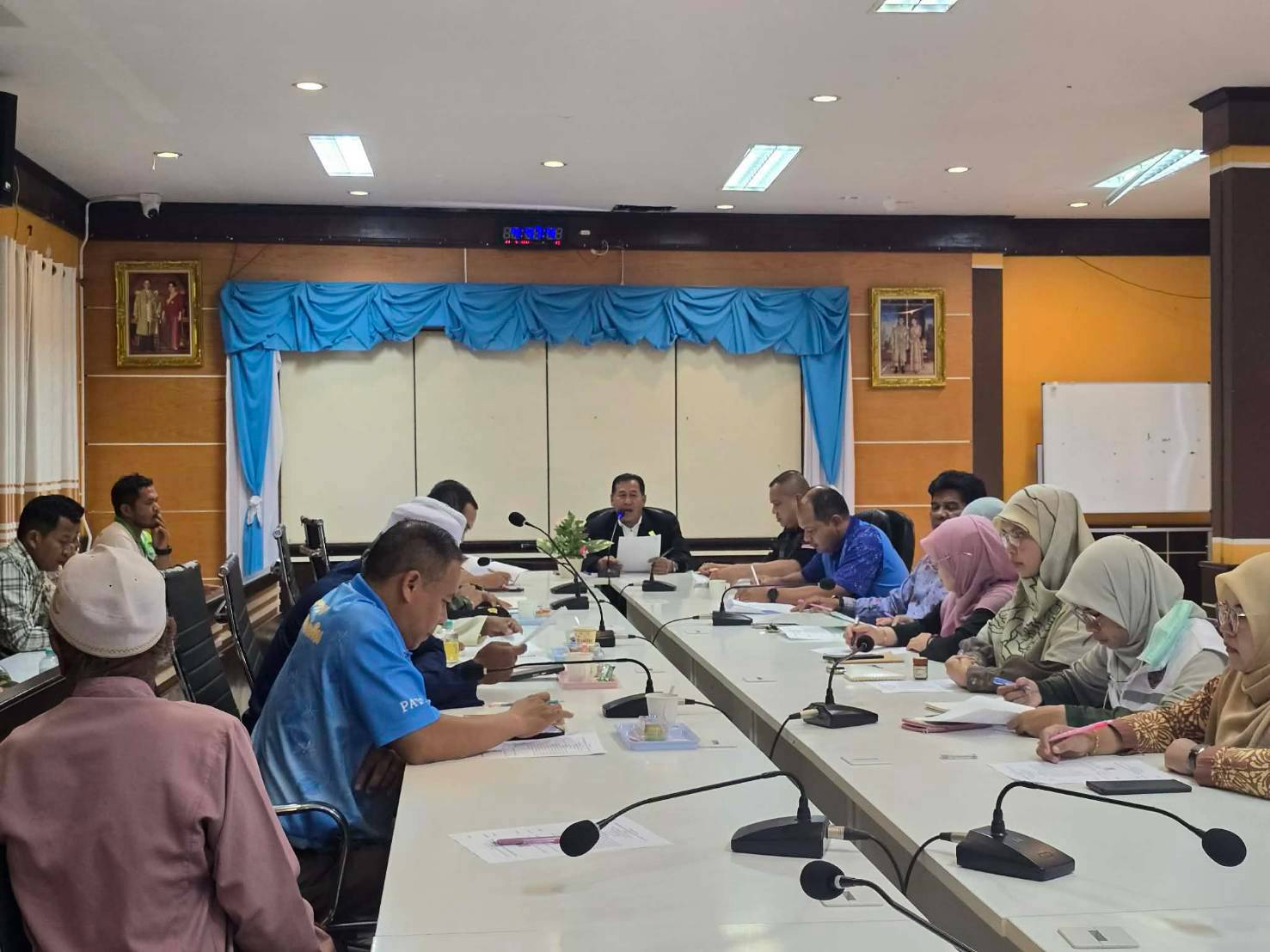 ศกร.ระดับตำบลกอลำ ร่วมประชุมบูรณาการขับเคลื่อนเดินหน้าผ่าแผนยุทธศาสตร์ 90 วัน พิฆาตยาเสพติด ต.กอลำ