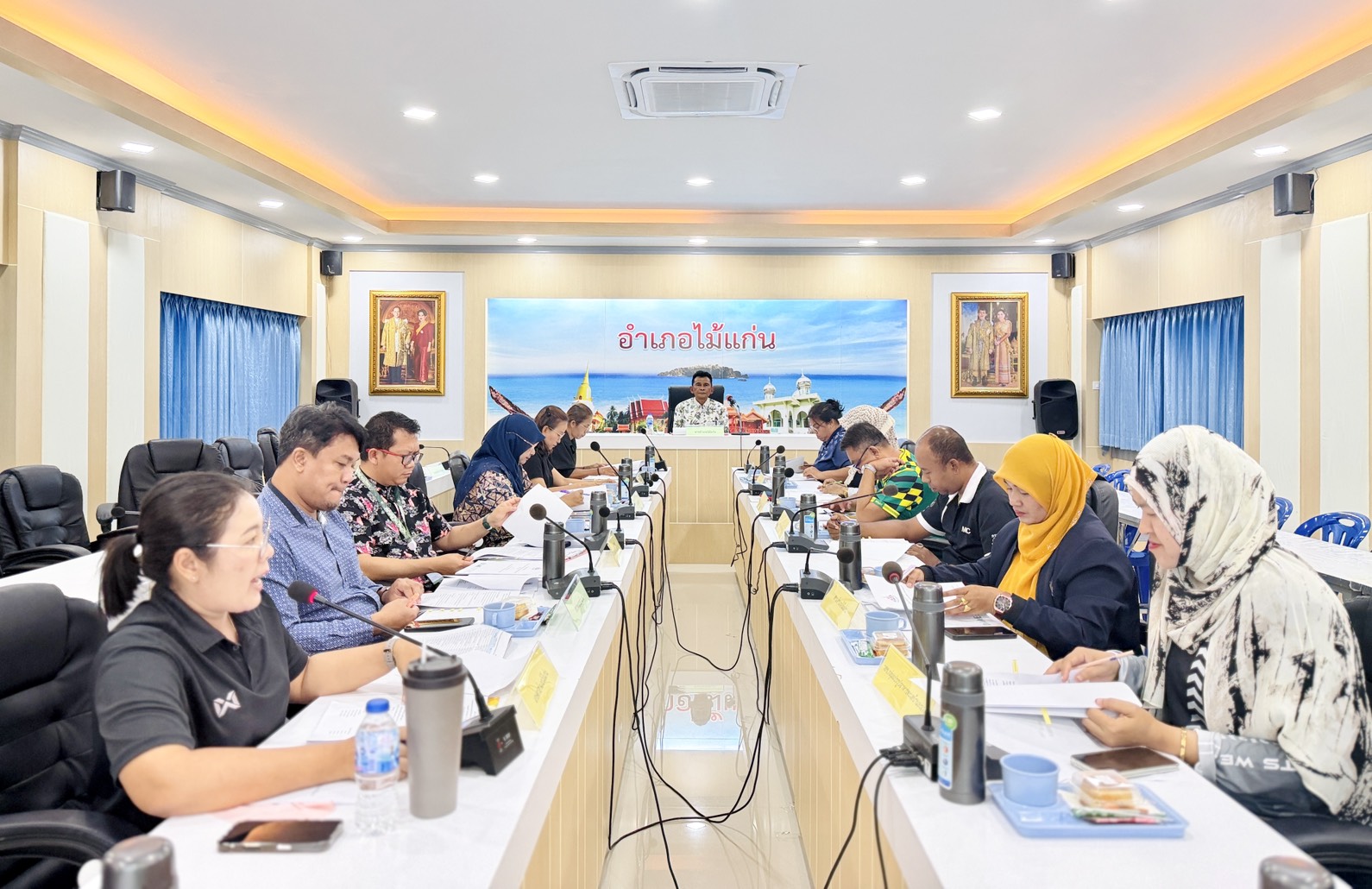 สกร.ระดับอำเภอไม้แก่น  เข้าร่วมประชุมคณะอนุกรมการส่งเสริมวิสาหกิจชุมชนอำเภอไม้แก่น จังหวัดปัตตานี ครั้งที่ 2/2569