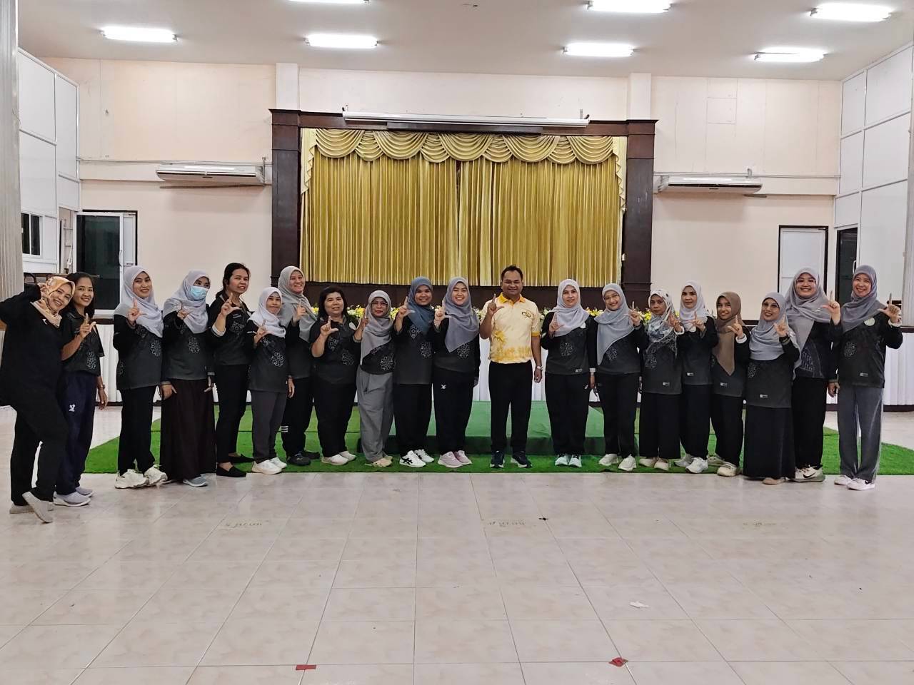 🤍🤍สกร.ปะนาเระ ร่วมกิจกรรม "Aerobic for Health" กับนายอำเภอปะนาเระ🤍🤍