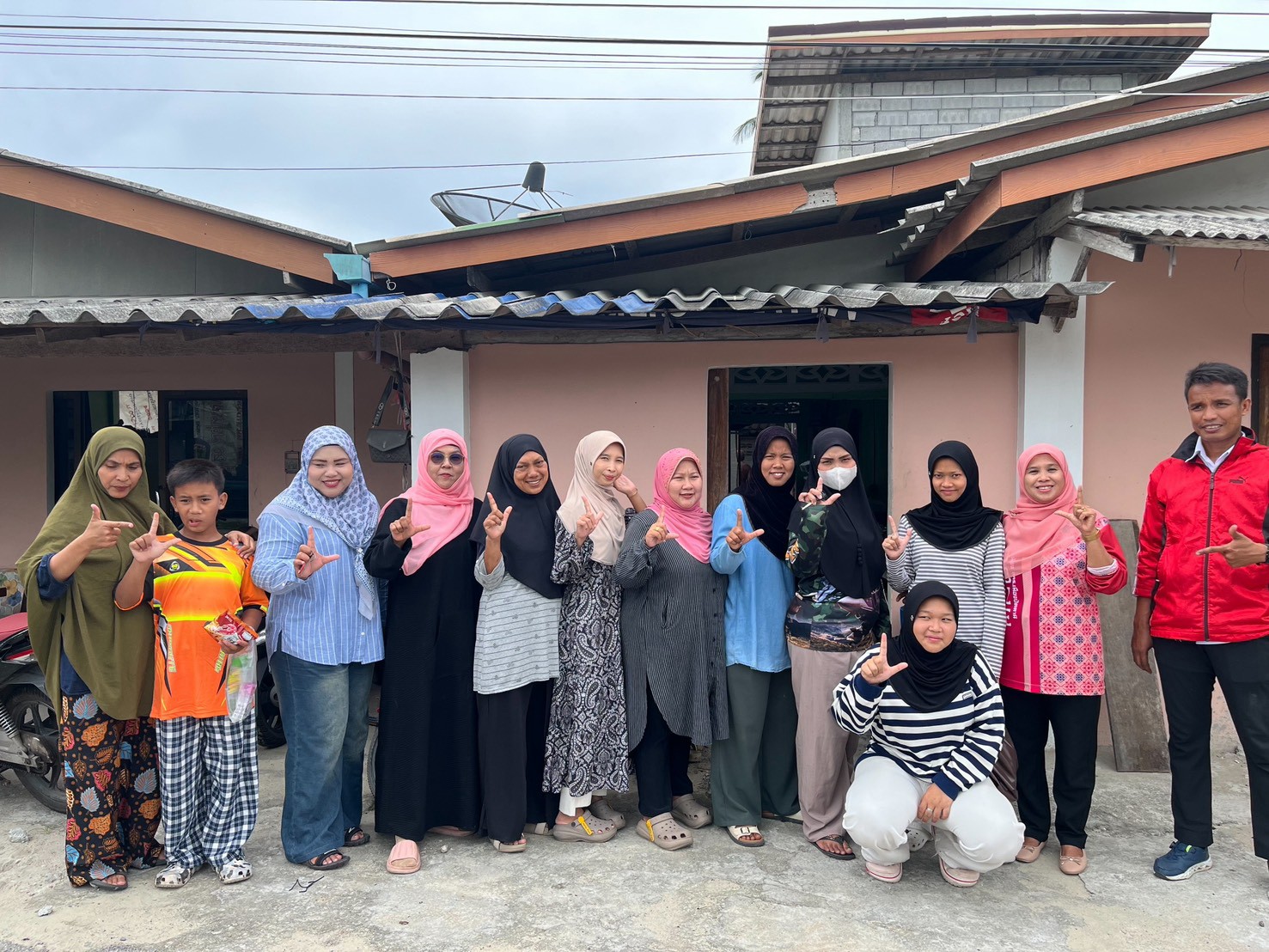 ศกร.ตำบลคลองมานิง ลงพื้นที่สำรวจแหล่งเรียนรู้ในชุมชน เตรียมความพร้อมสู่การปักหมุดแหล่งเรียนรู้ท้องถิ่น