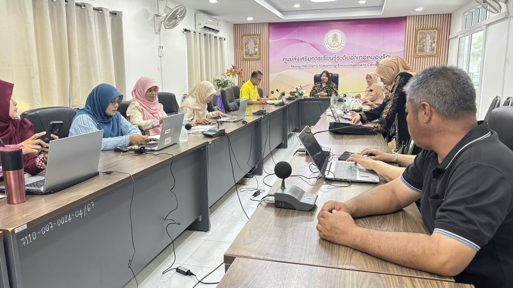 สกร.ระดับอำเภอหนองจิก เดินหน้าจัดประชุมทำแผนการจัดการเรียนรู้ หลักสูตรขั้นพื้นฐาน พ.ศ. 2569 ยกระดับคุณภาพการเรียนรู้ ภาคเรียนที่ 2/2569