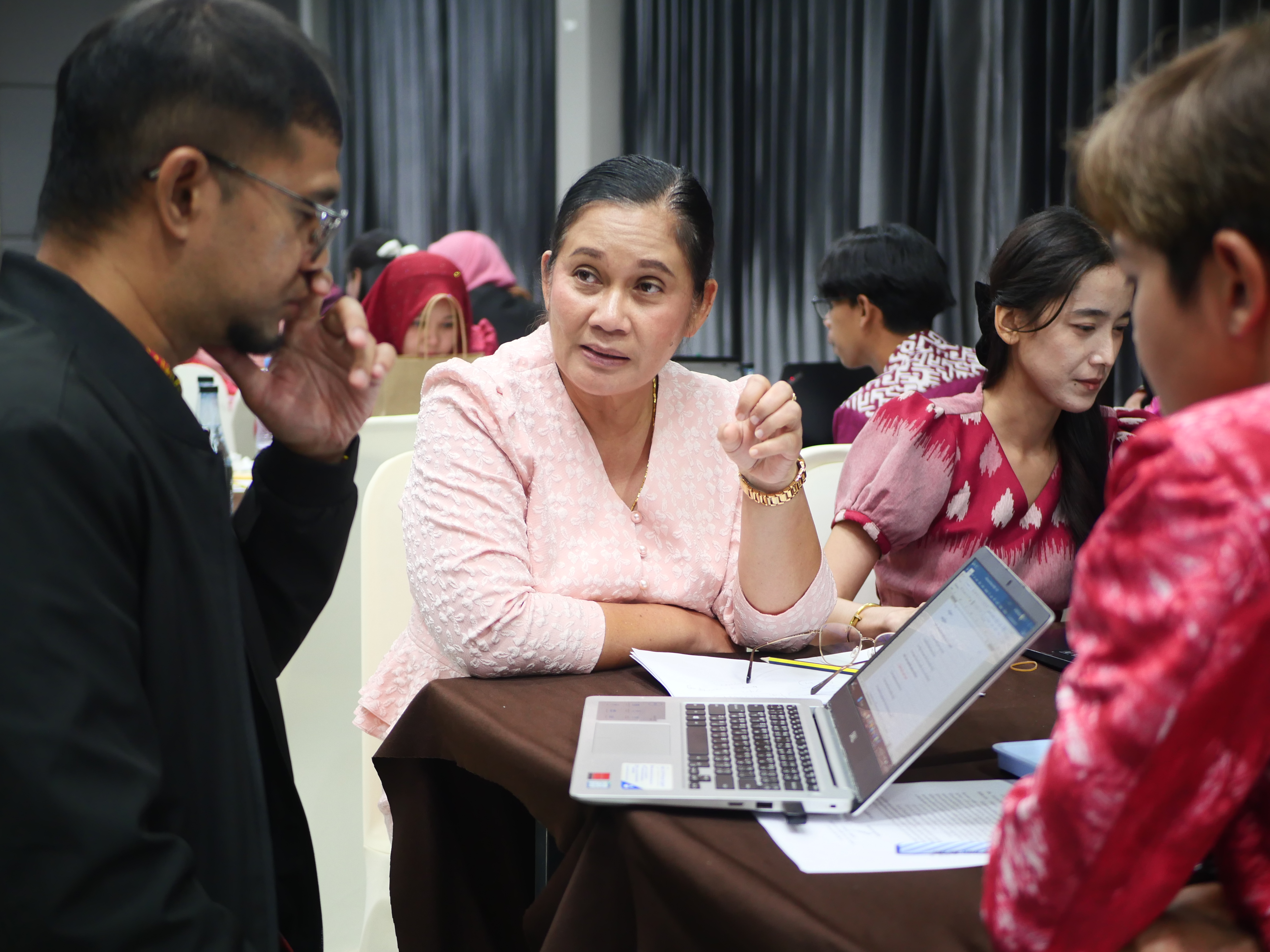 สกร.ประจำจังหวัดปัตตานี เดินหน้ายกระดับงานการศึกษา จัดเวิร์กช็อปทบทวนผลงานปี 69 พร้อมวางหมุดหมายขับเคลื่อนแผนงานปี 70